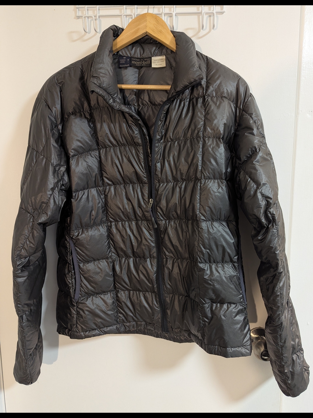 MontBell Women's Lightweight Puffer Bomber Jacket - Black